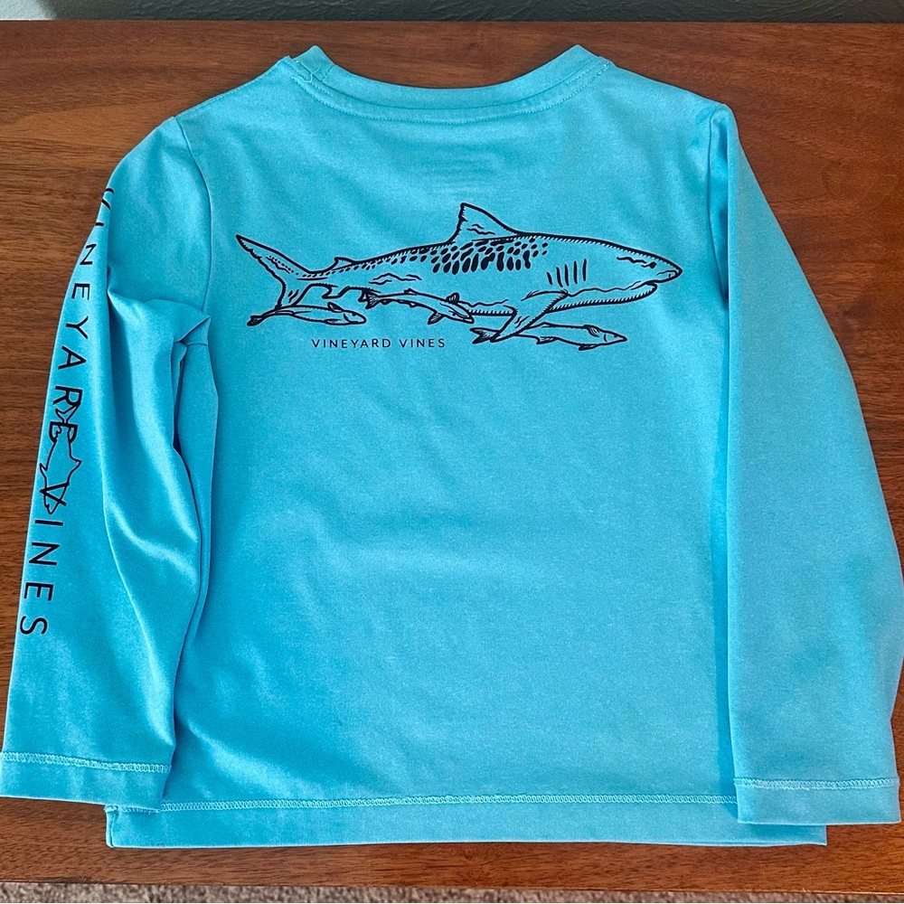 Vineyard Vines Tiger Shark Harbor Performance Shirt